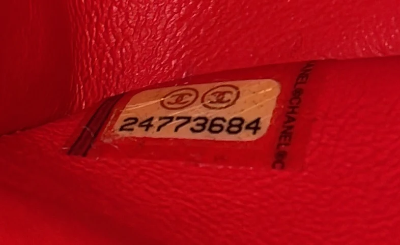 Classic Double Flap Bag Chevron Lambskin Medium - Deep Luxury