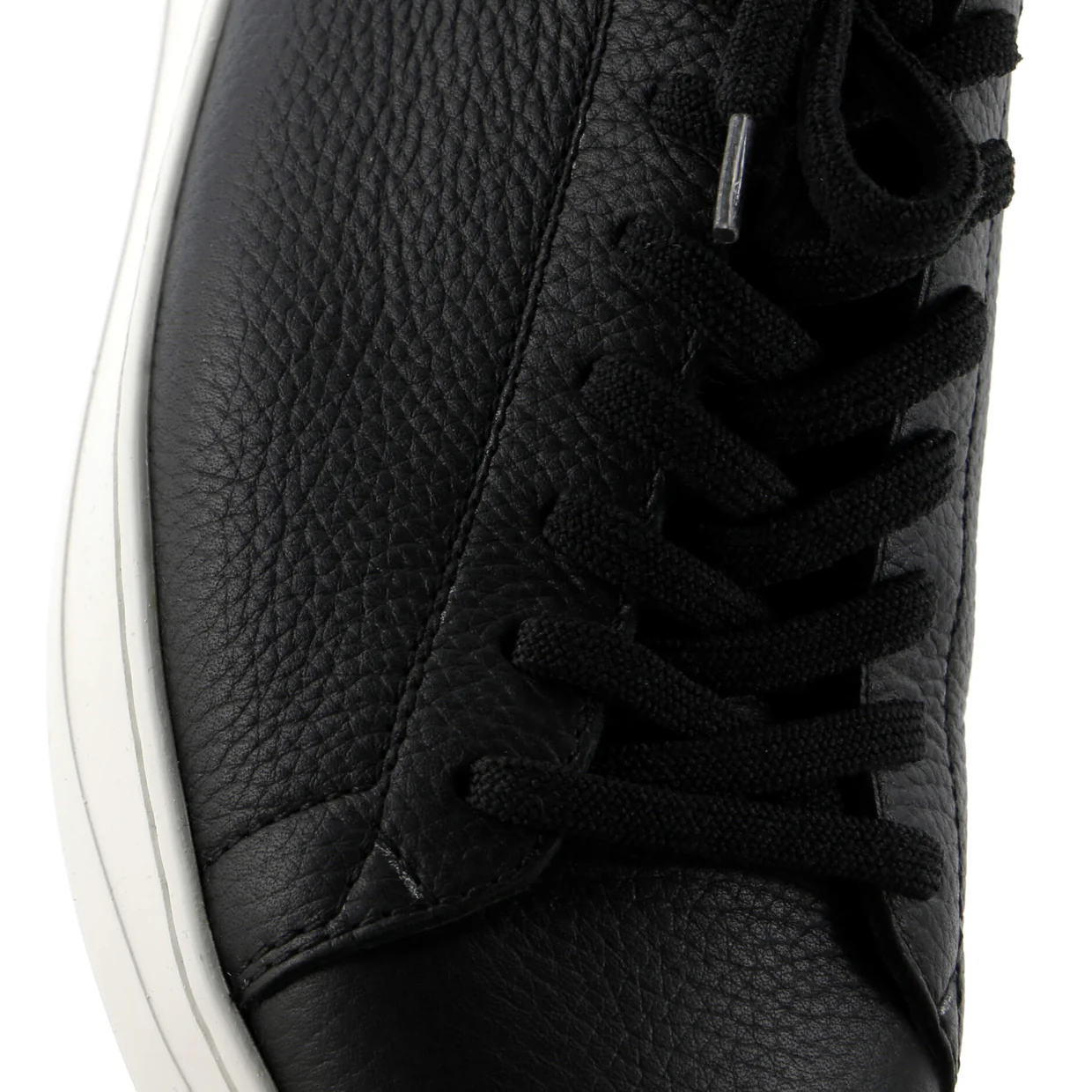 Men's LV Resort Sneakers Leather - Deep Luxury
