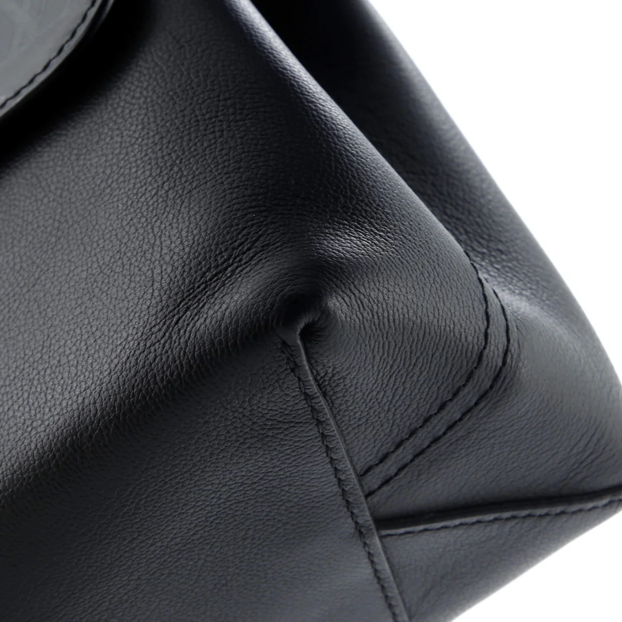 Very One Handle Bag Monogram Leather - Deep Luxury