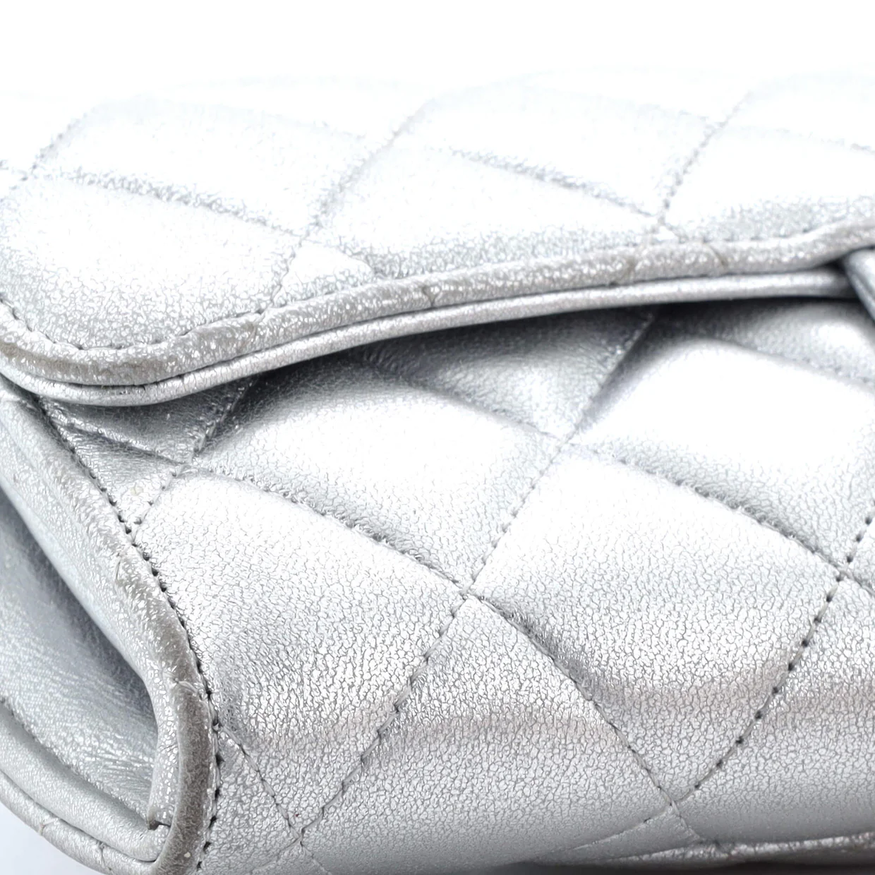 L-Flap Wallet Quilted Lambskin Long - Deep Luxury