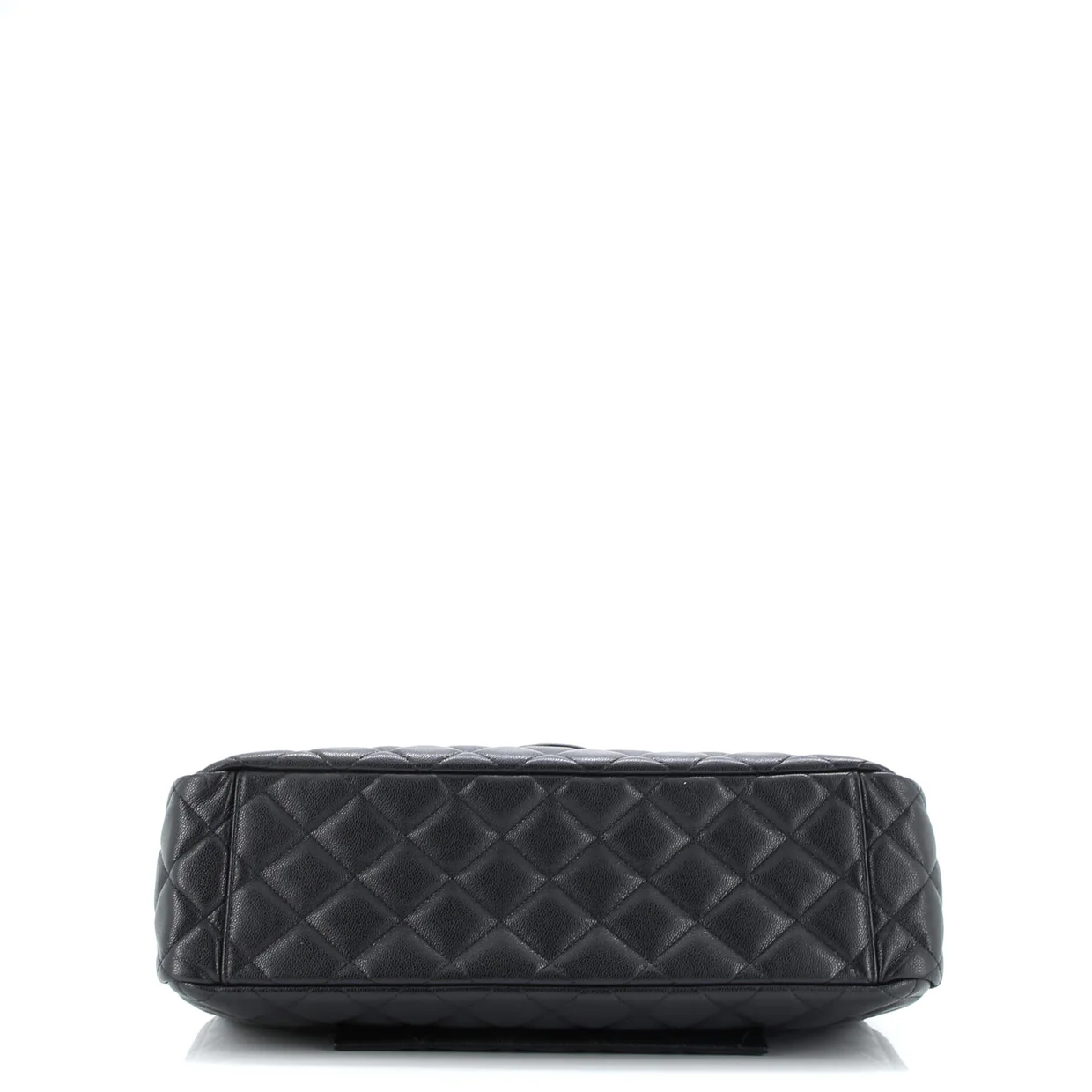 XXL Travel Flap Bag Quilted Caviar Small - Deep Luxury