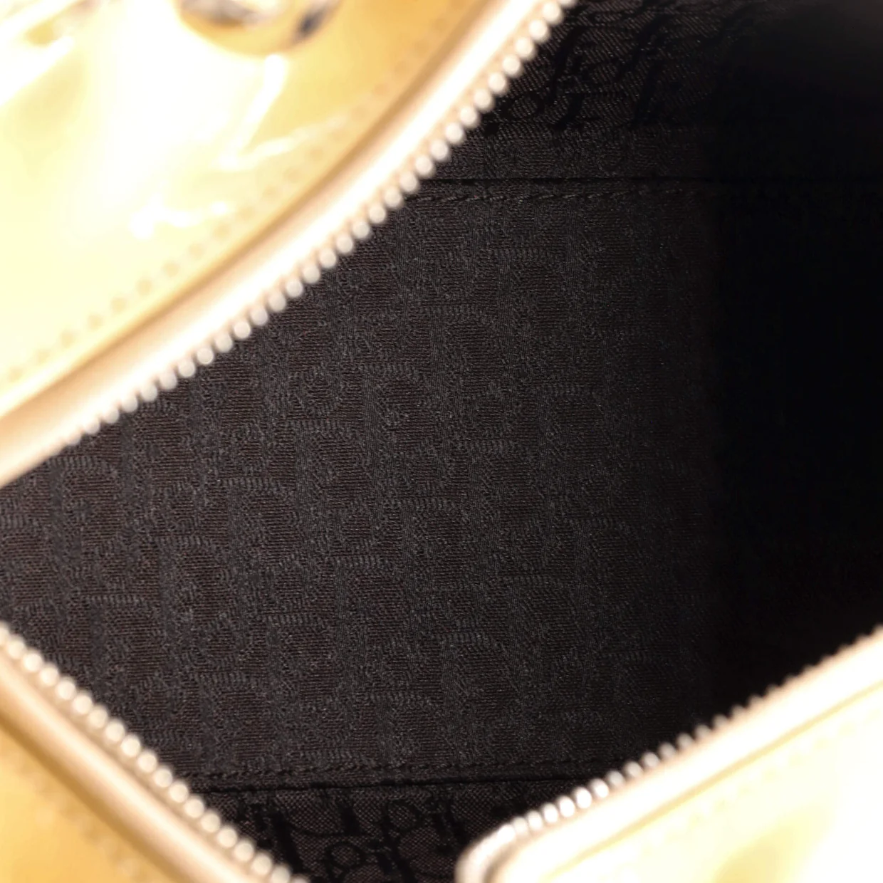 Lady Dior Bag Cannage Quilt Patent Medium - Deep Luxury