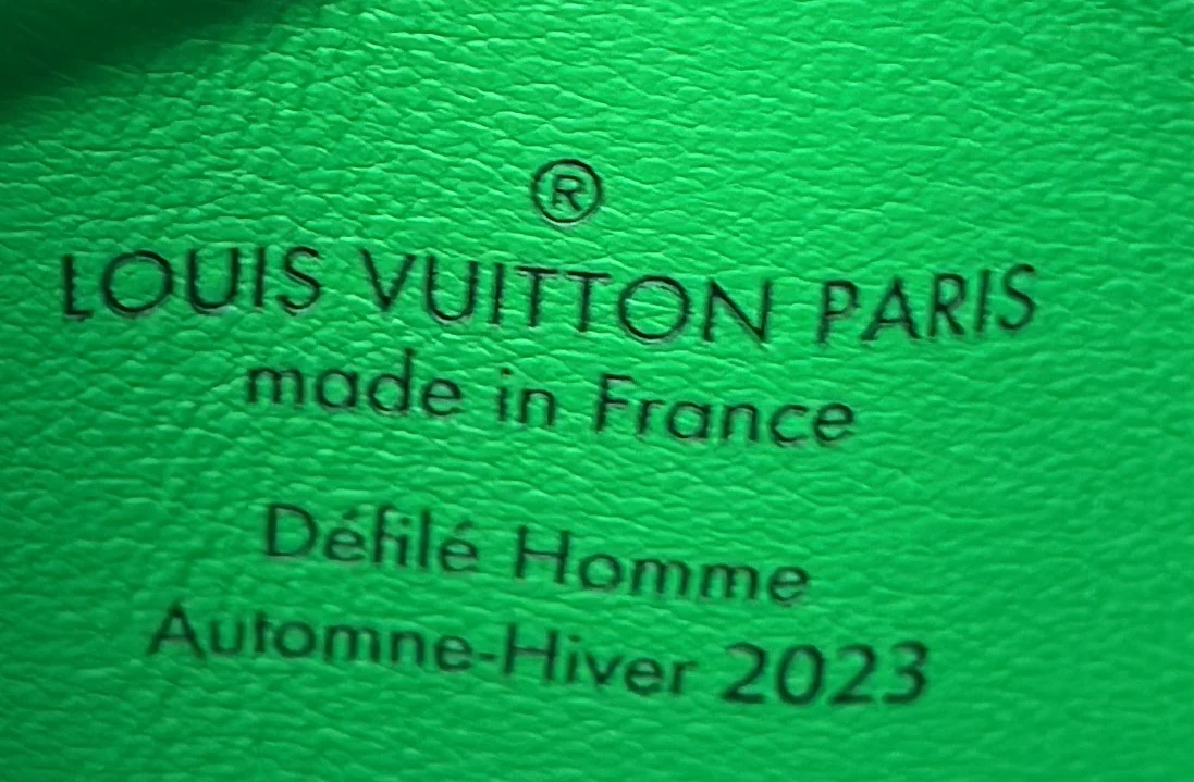 Soft Trunk Bag Recycled Rubber Mini - Deep Luxury