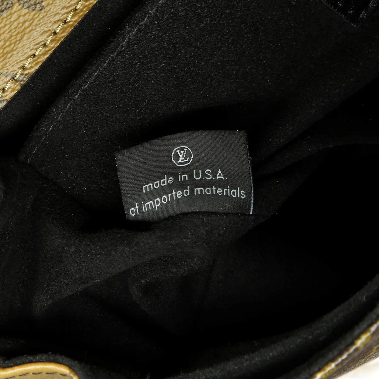 Pochette Metis Reverse Monogram Canvas - Deep Luxury