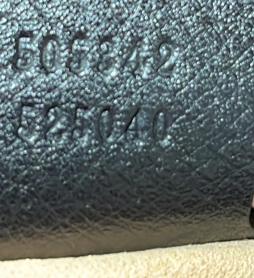 Totem Top Handle Bag Leather Medium - Deep Luxury