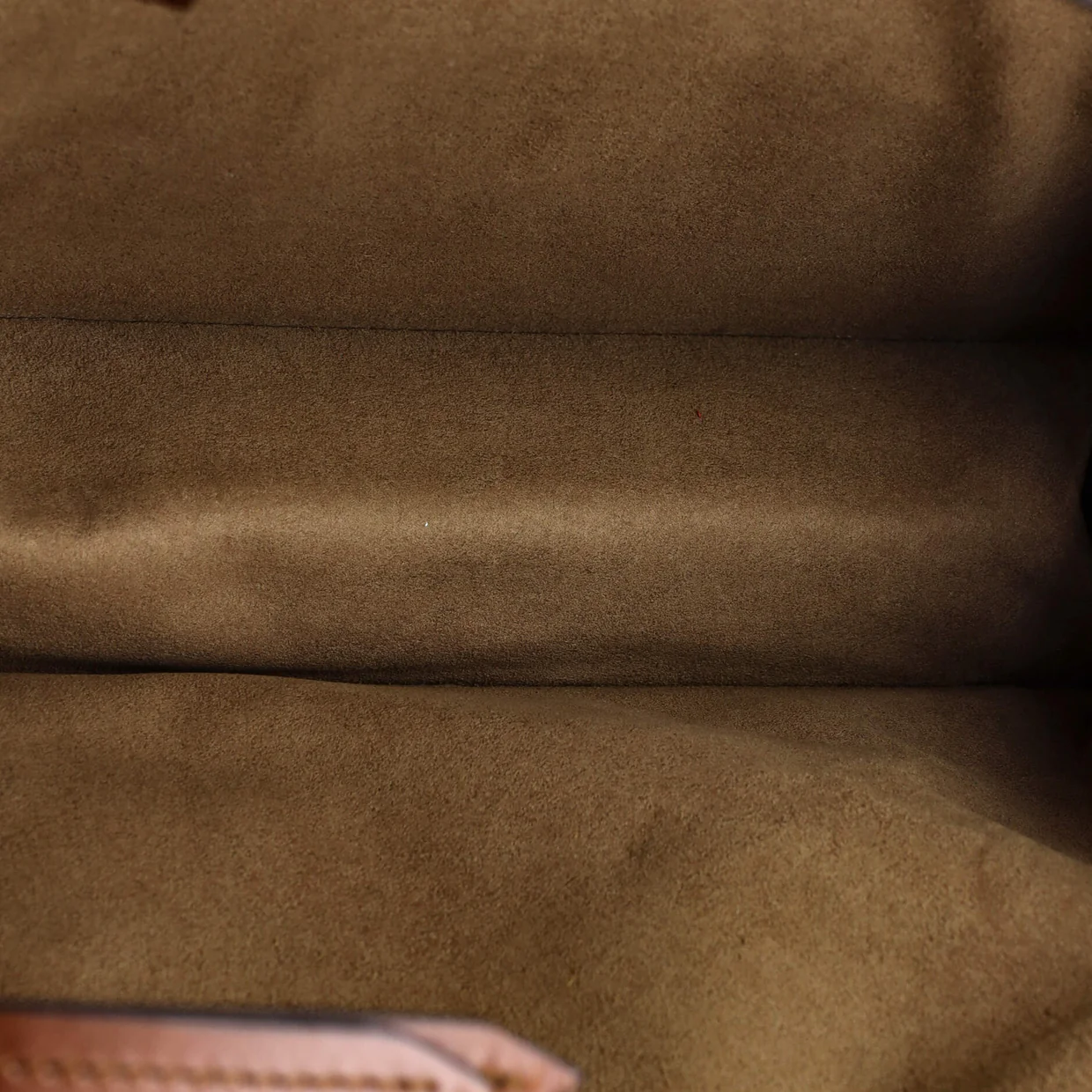 Convertible Gusset Tote Leather Medium - Deep Luxury