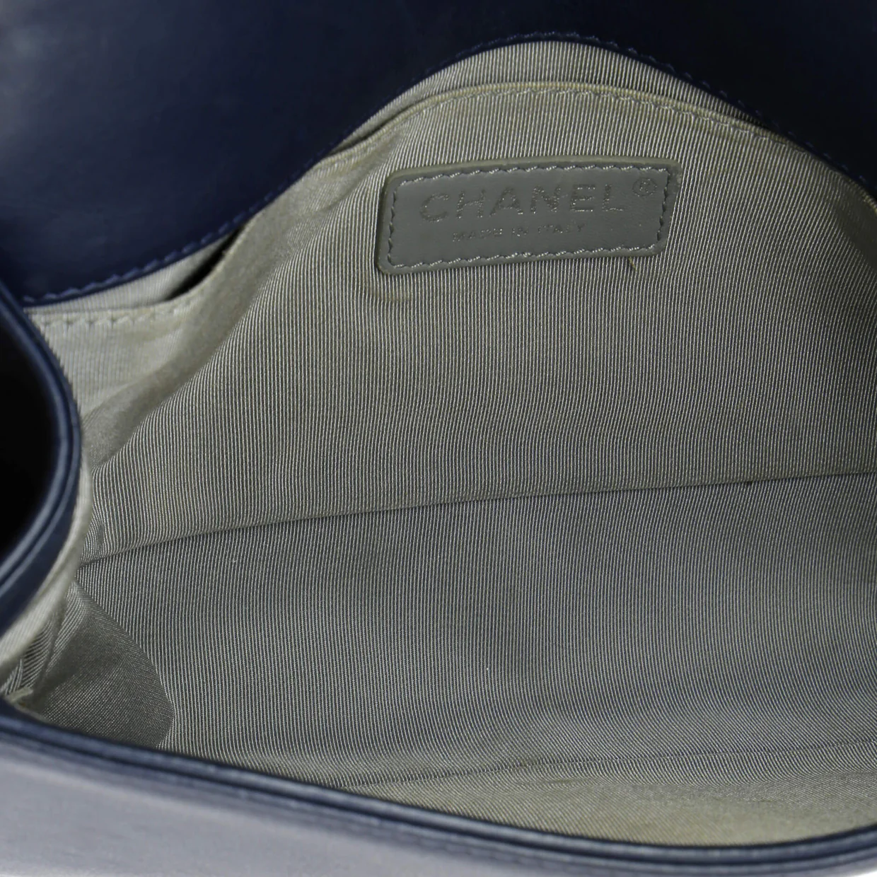 Stitch Boy Flap Bag Quilted Calfskin Old Medium - Deep Luxury