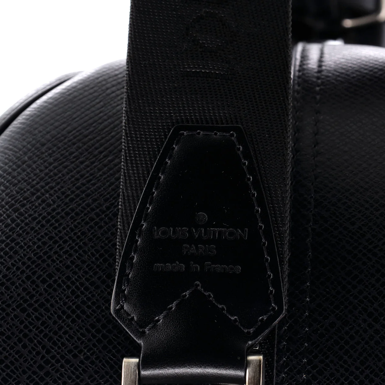 Kendall Handbag Taiga Leather GM - Deep Luxury