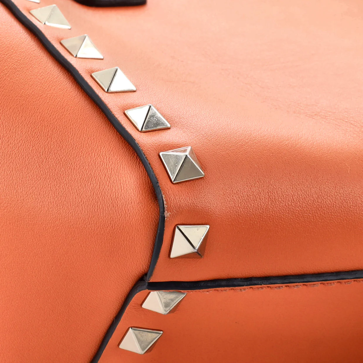 Rockstud Tote Rigid Leather Small - Deep Luxury