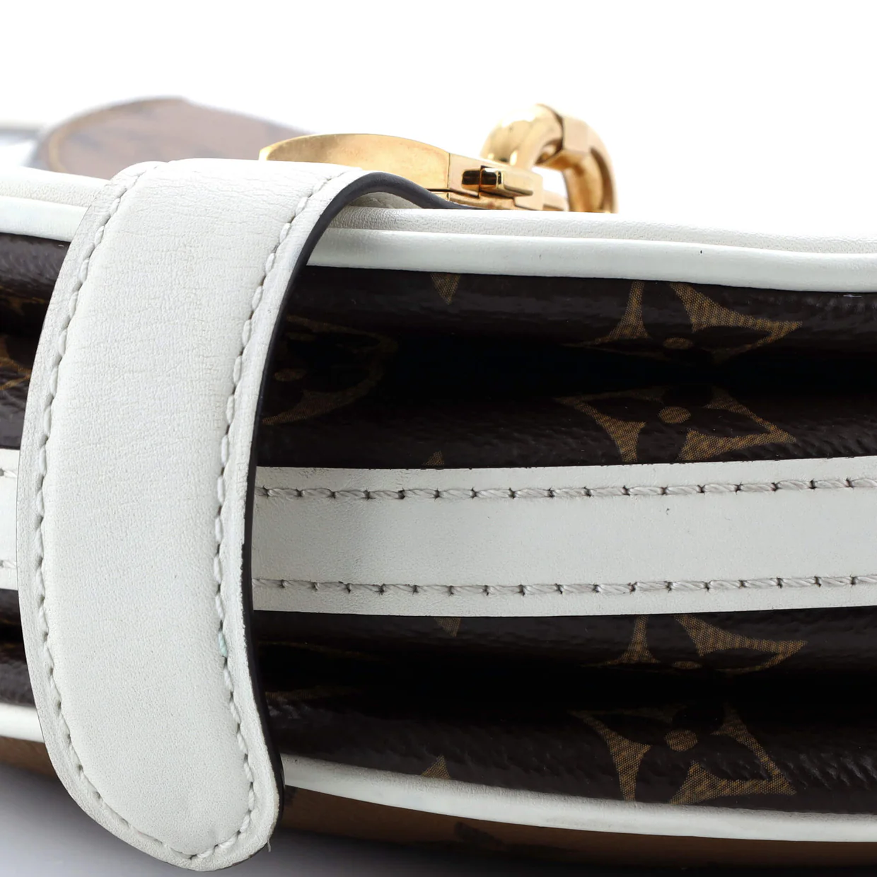 Chantilly Lock Handbag Reverse Monogram Canvas and Leather - Deep Luxury