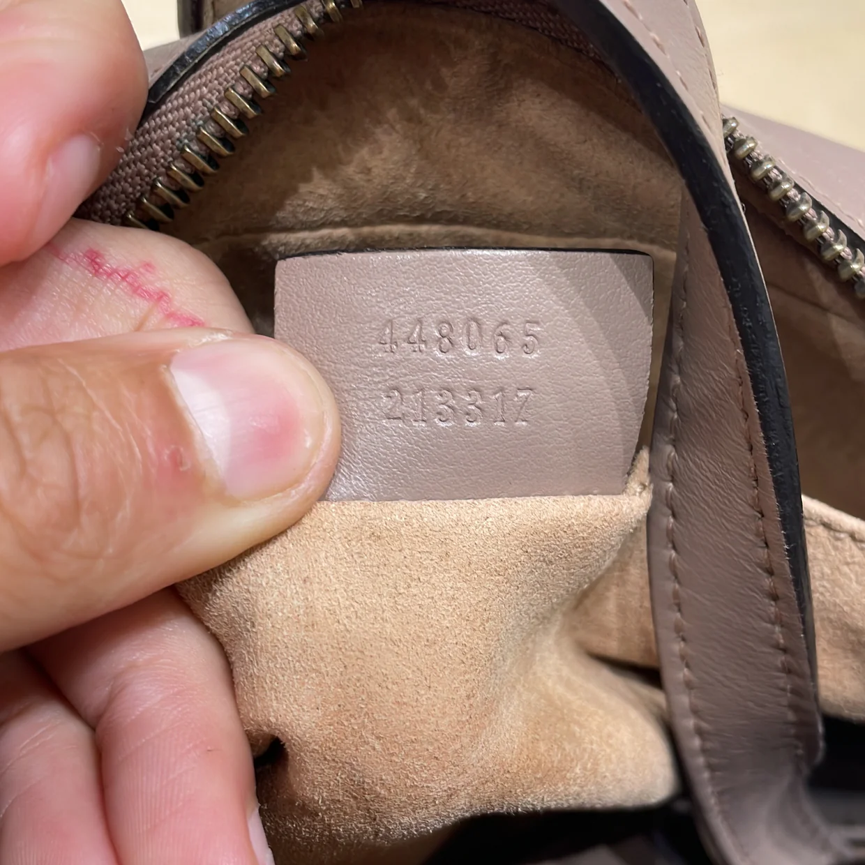 GG Marmont Shoulder Bag Matelasse Leather Mini - Deep Luxury