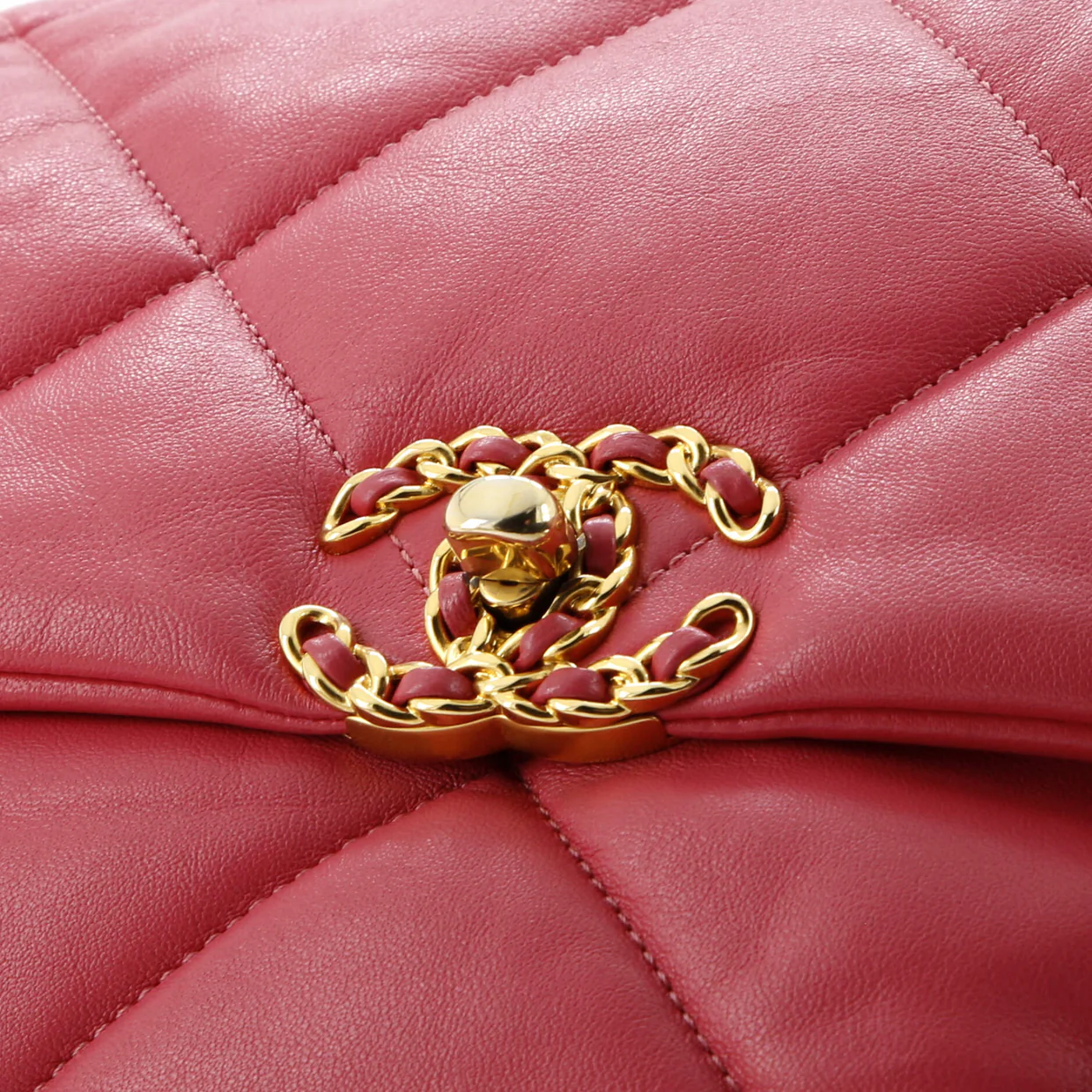 19 Flap Bag Quilted Leather Large - Deep Luxury