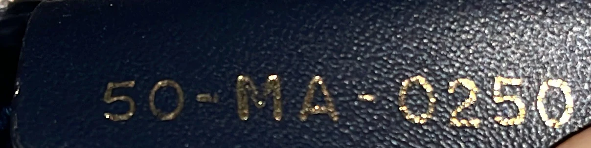 Book Tote Oblique Canvas Medium - Deep Luxury