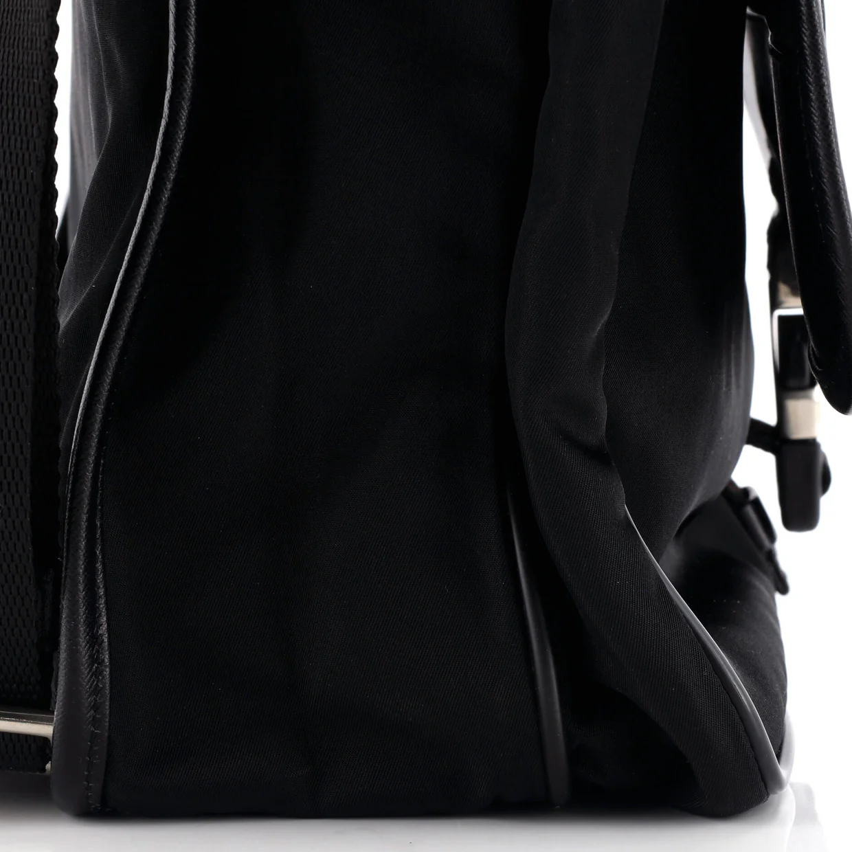 Impunturato Buckle Flap Messenger Bag Quilted Tessuto Small - Deep Luxury