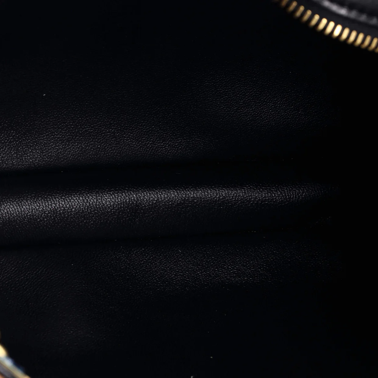 Viva Superstar Chain Tote Leather Small - Deep Luxury