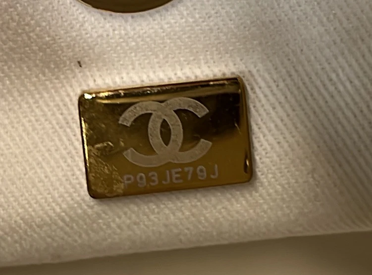 Business Affinity Backpack Caviar Mini - Deep Luxury