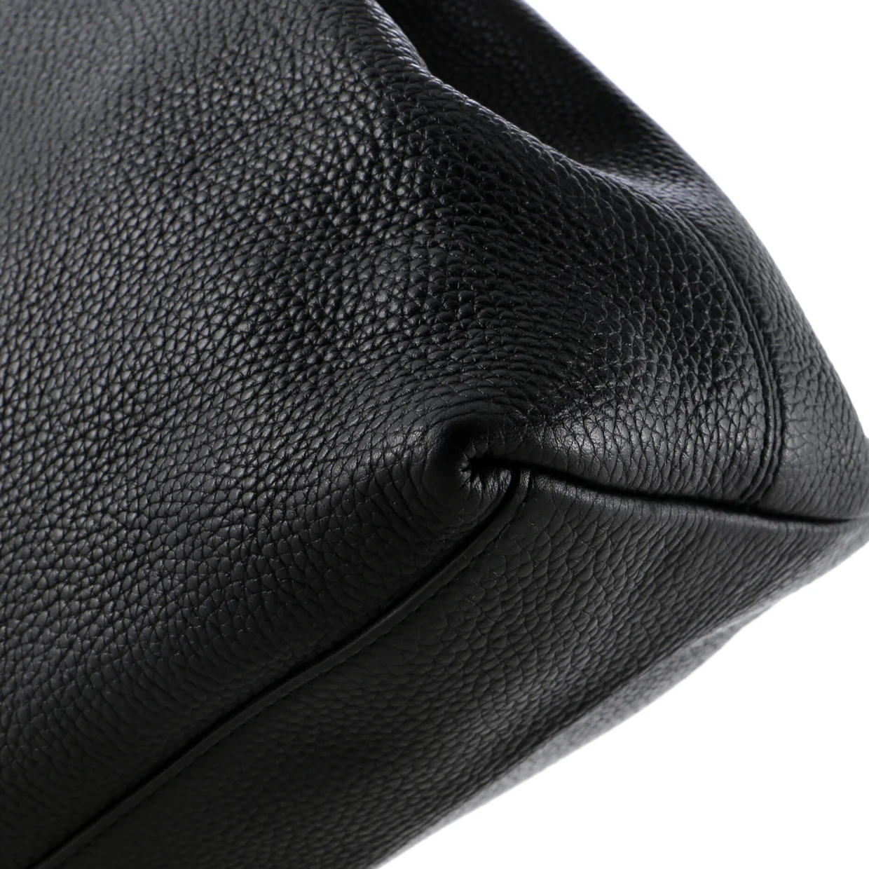 Soho Chain Strap Shoulder Bag Leather Medium - Deep Luxury