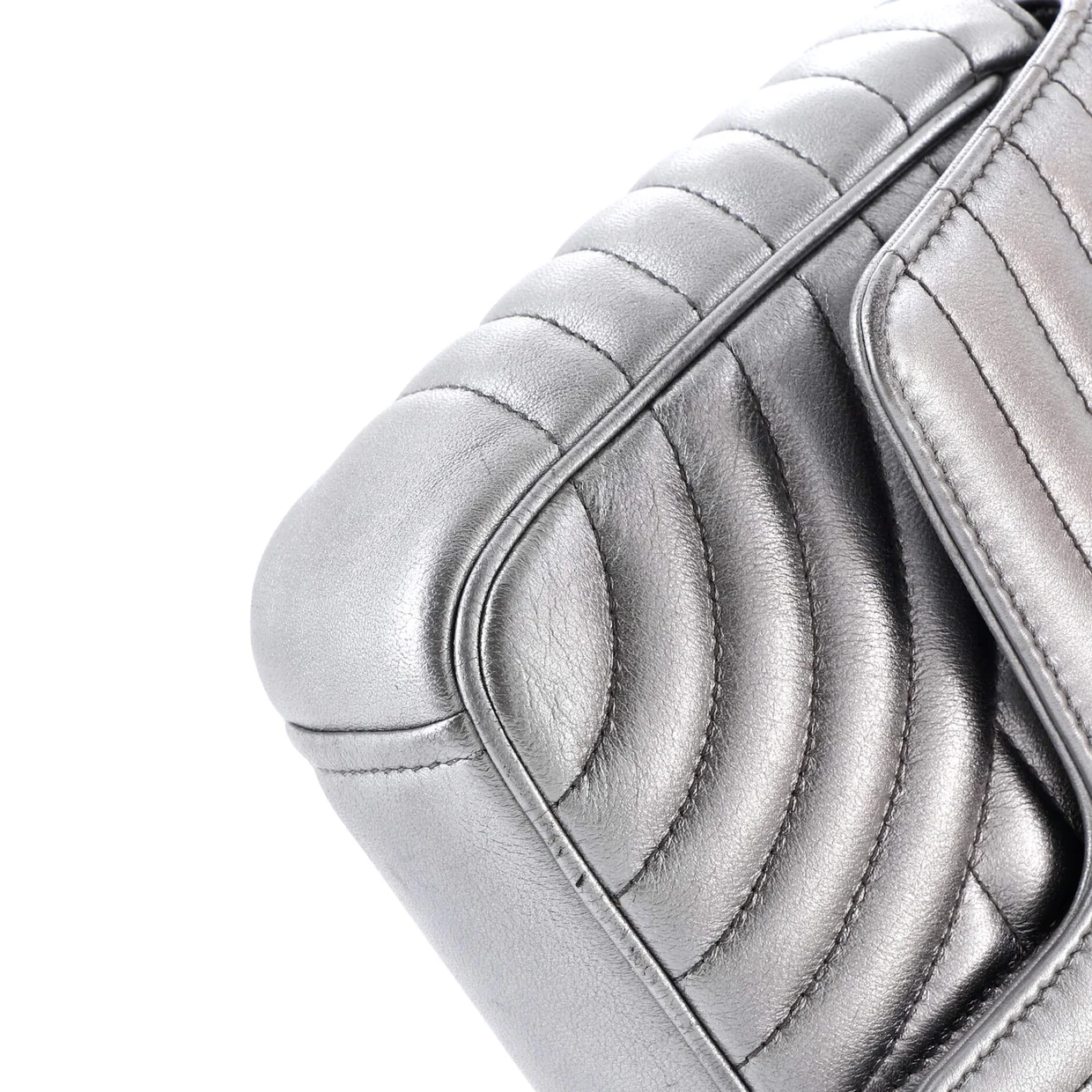 Chain Flap Shoulder Bag Diagramme Quilted Leather Medium - Deep Luxury