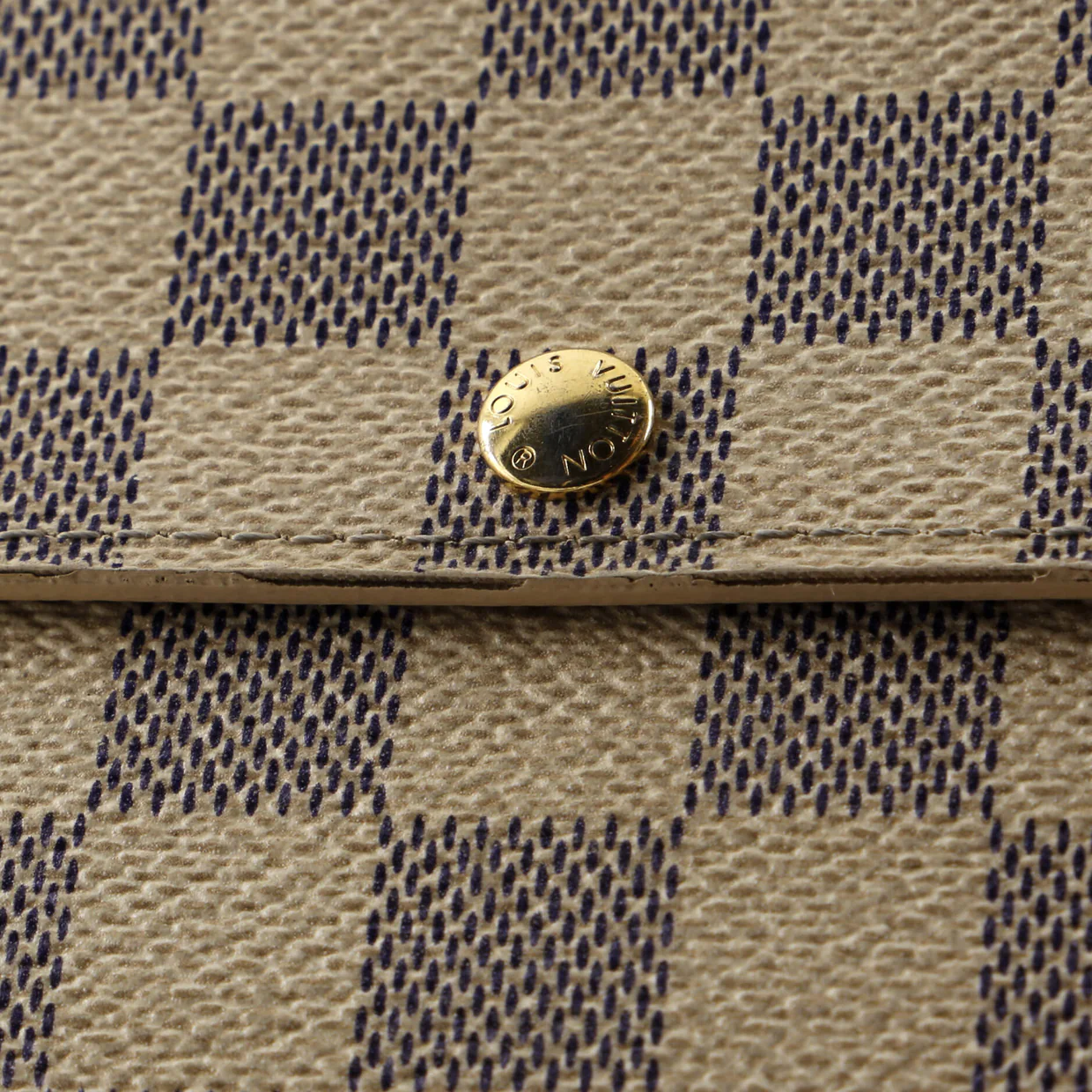 Sarah Wallet Damier - Deep Luxury