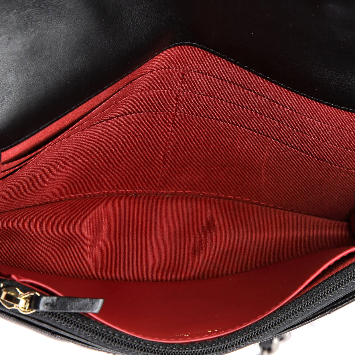 19 Wallet on Chain Quilted Lambskin - Deep Luxury