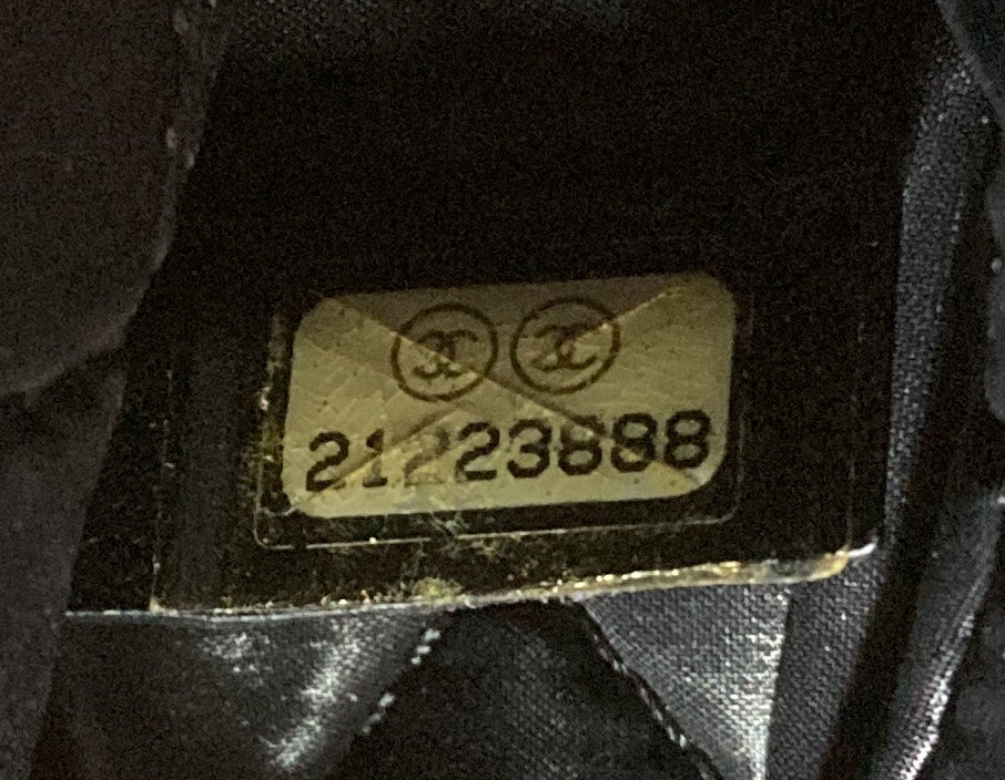 Boy Beauty CC Clutch Quilted Lambskin - Deep Luxury