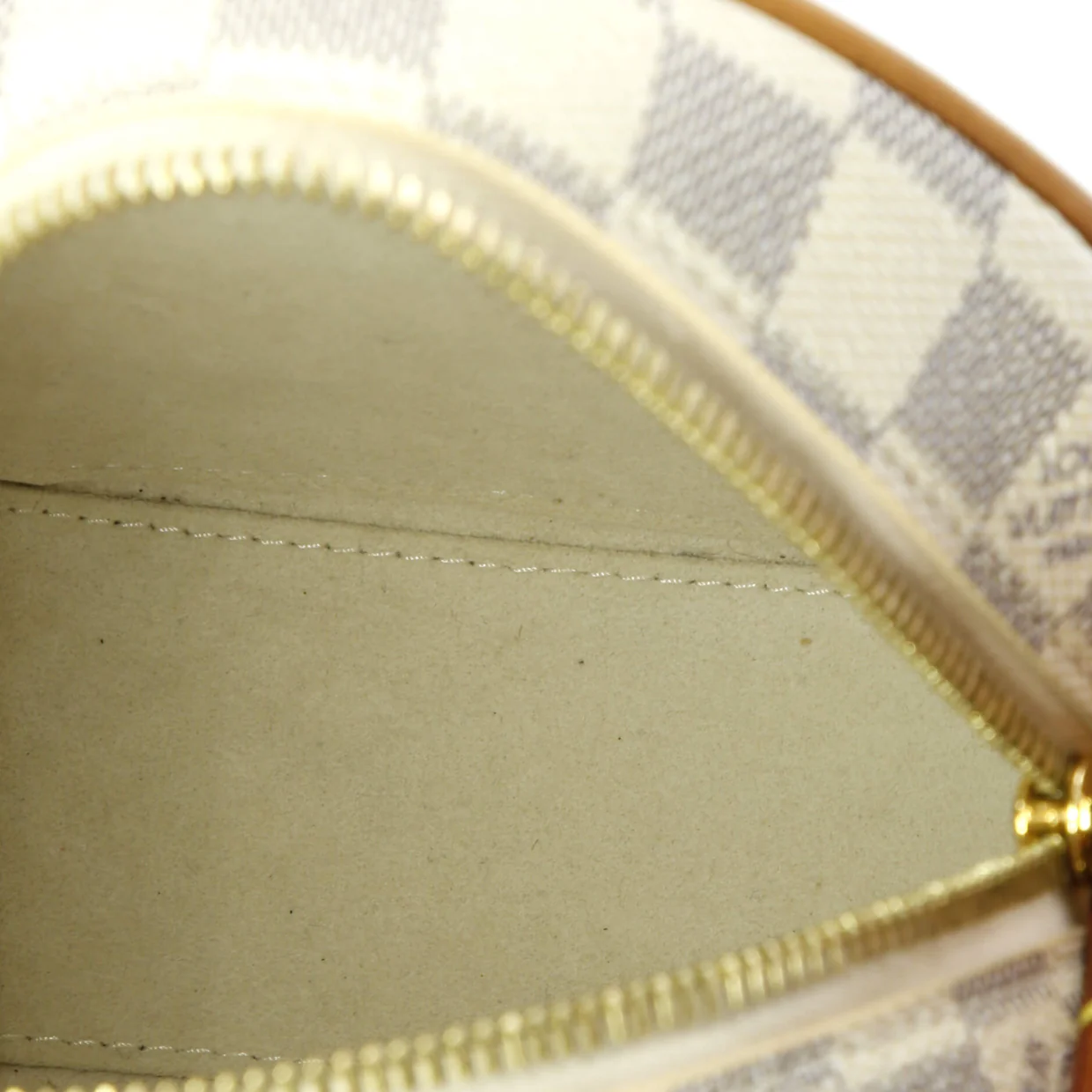 Boite Chapeau Souple Bag Damier PM - Deep Luxury