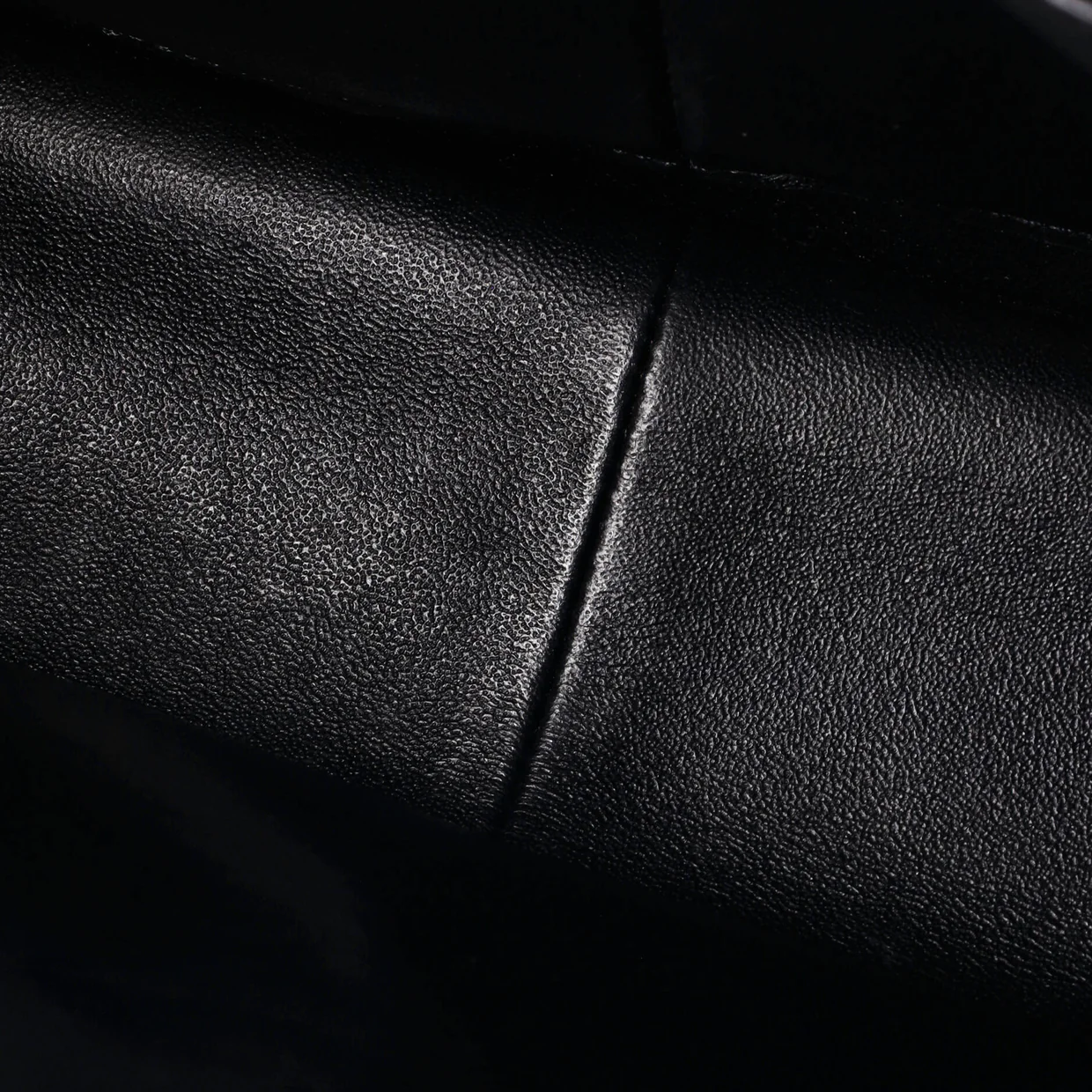 Classic Double Flap Bag Chevron Lambskin Jumbo - Deep Luxury