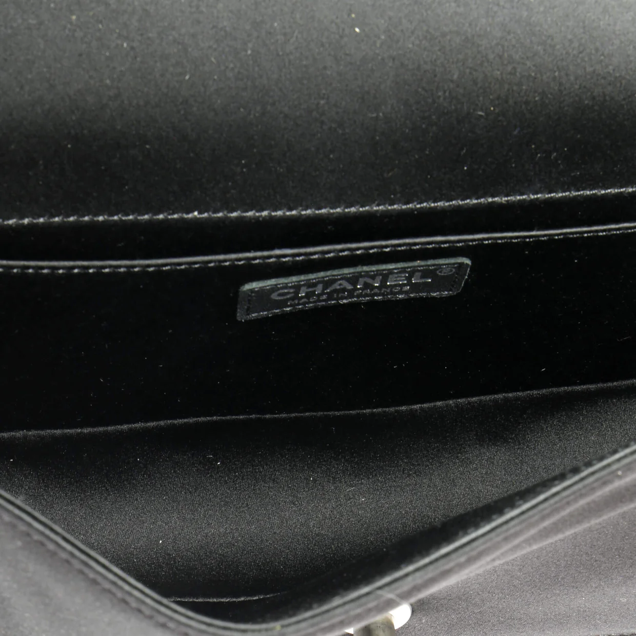 Boy Flap Bag Pearl Embellished Satin Old Medium - Deep Luxury