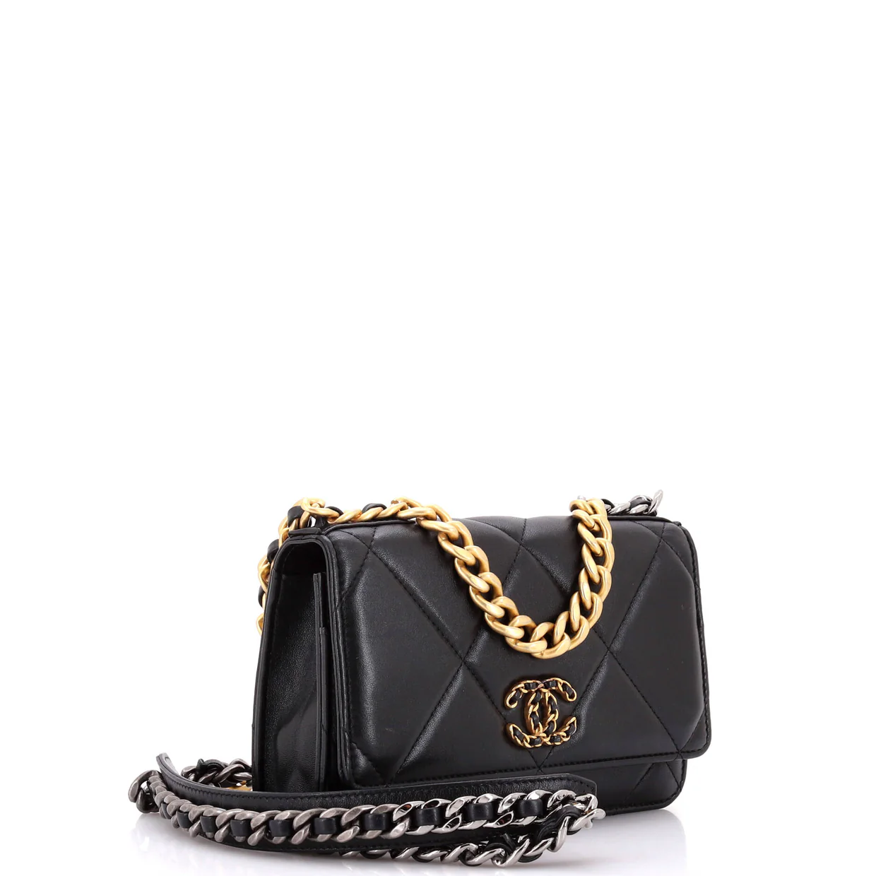 19 Wallet on Chain Quilted Lambskin - Deep Luxury