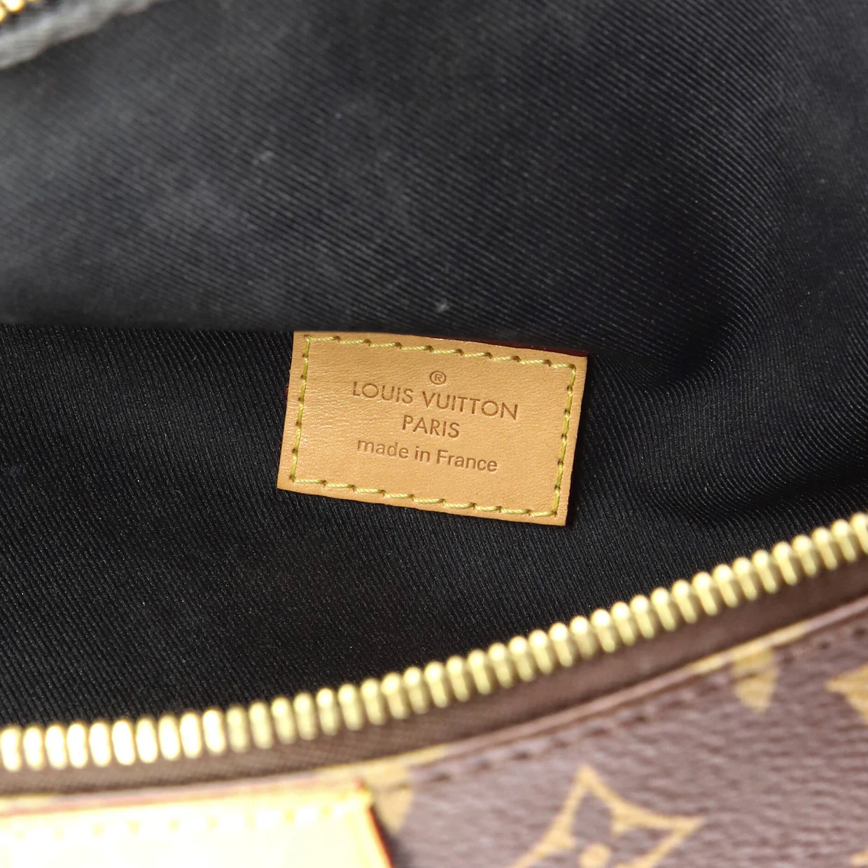 Bum Bag Monogram Canvas - Deep Luxury