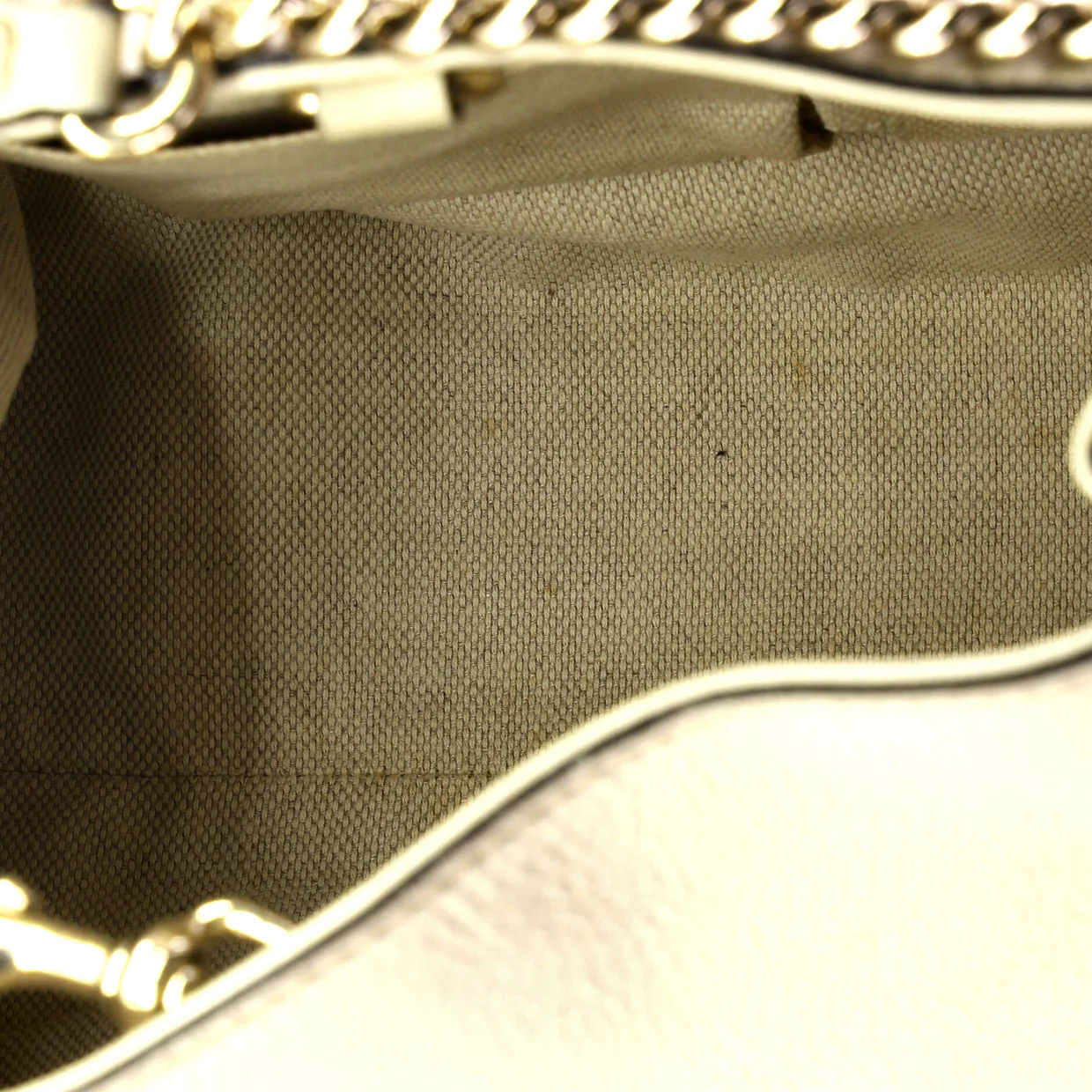 Soho Chain Strap Shoulder Bag Leather Medium - Deep Luxury