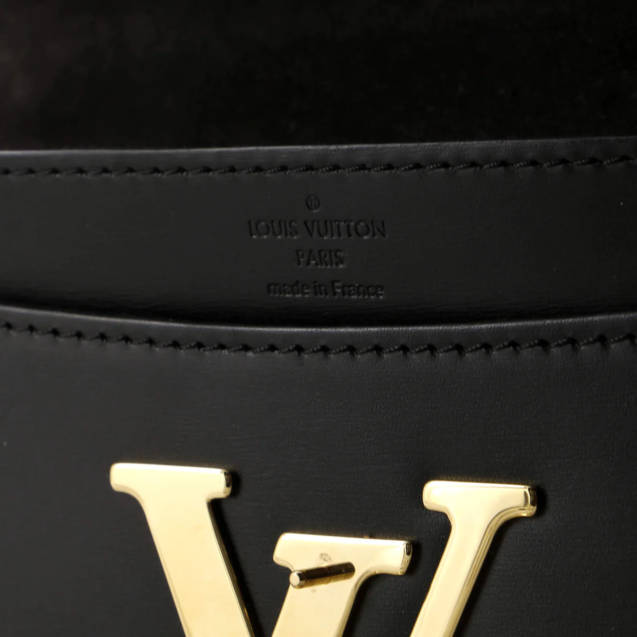 Chain Louise Clutch Leather MM - Deep Luxury