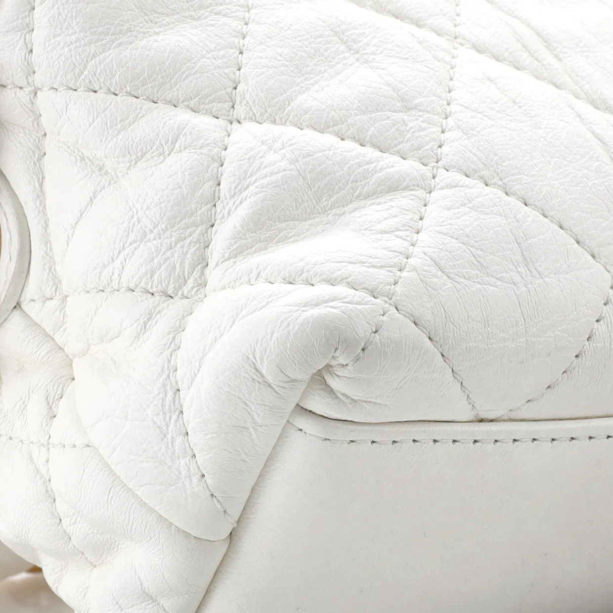 CC Links Hobo Quilted Crumpled Lambskin Small - Deep Luxury