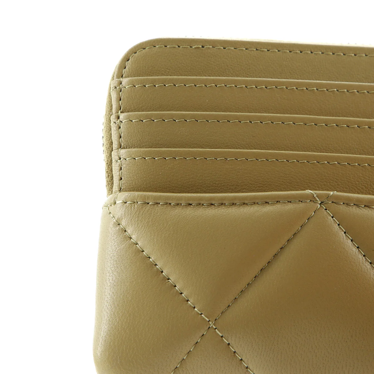 19 Square Zip Around Card Holder Wallet Quilted Lambskin - Deep Luxury
