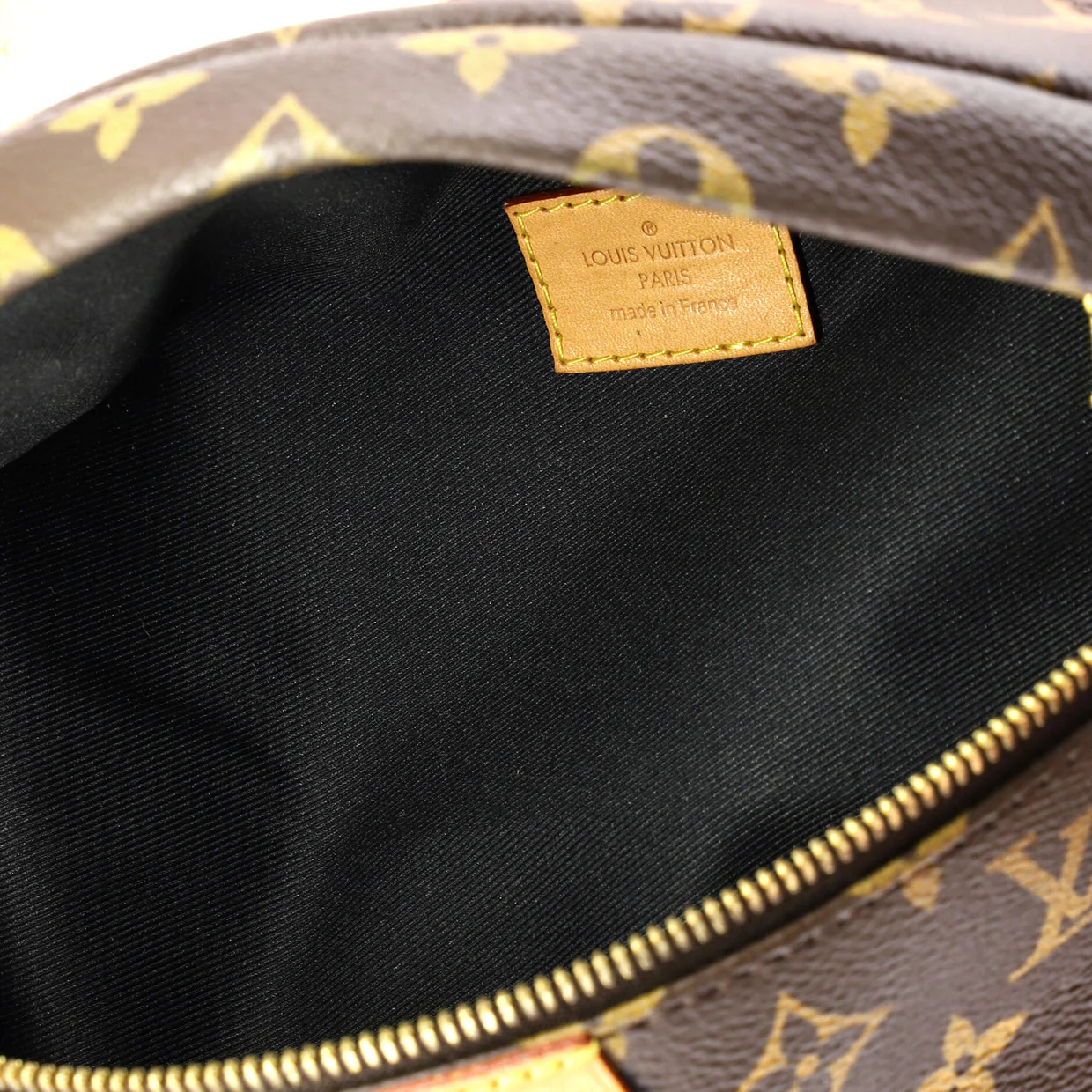Bum Bag Monogram Canvas - Deep Luxury