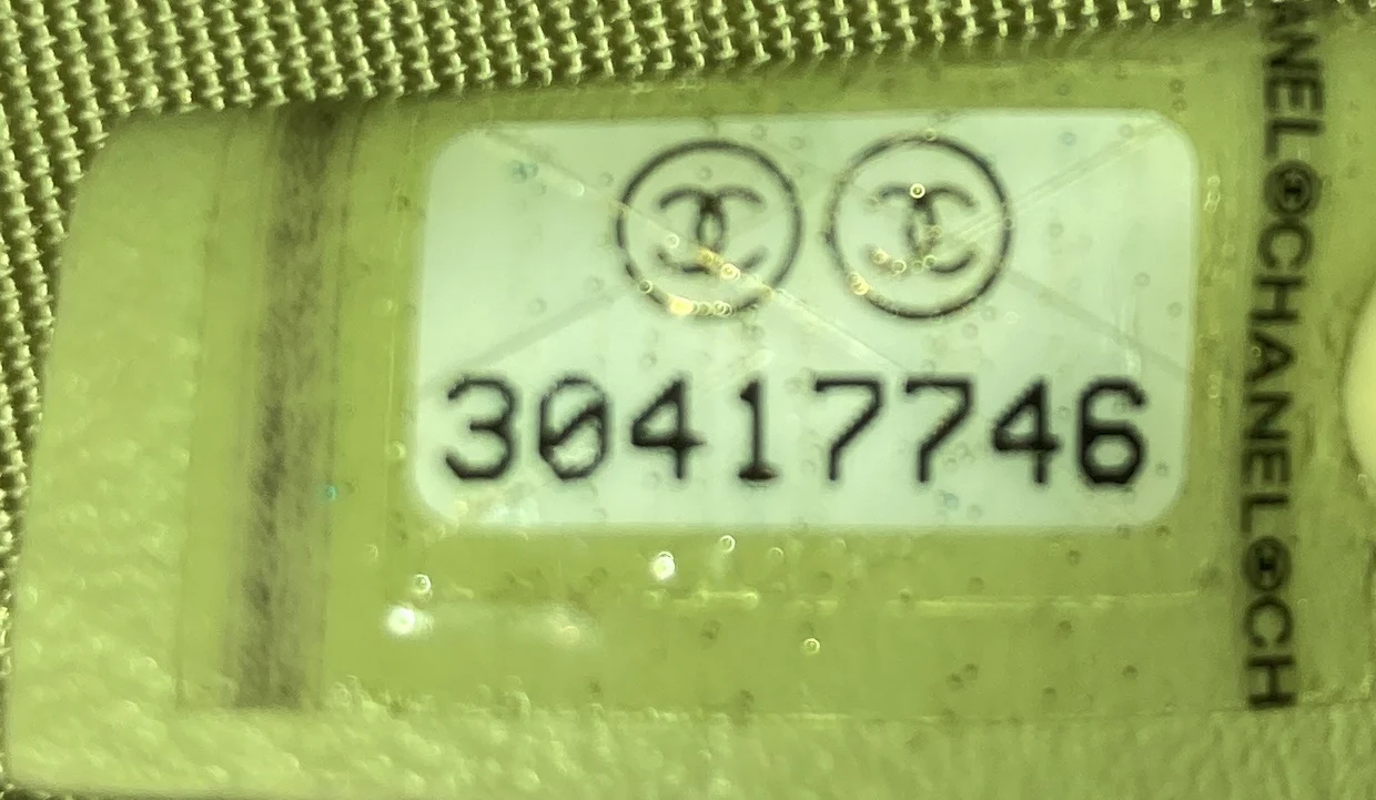 French New Wave Round Clutch with Chain Quilted Caviar - Deep Luxury