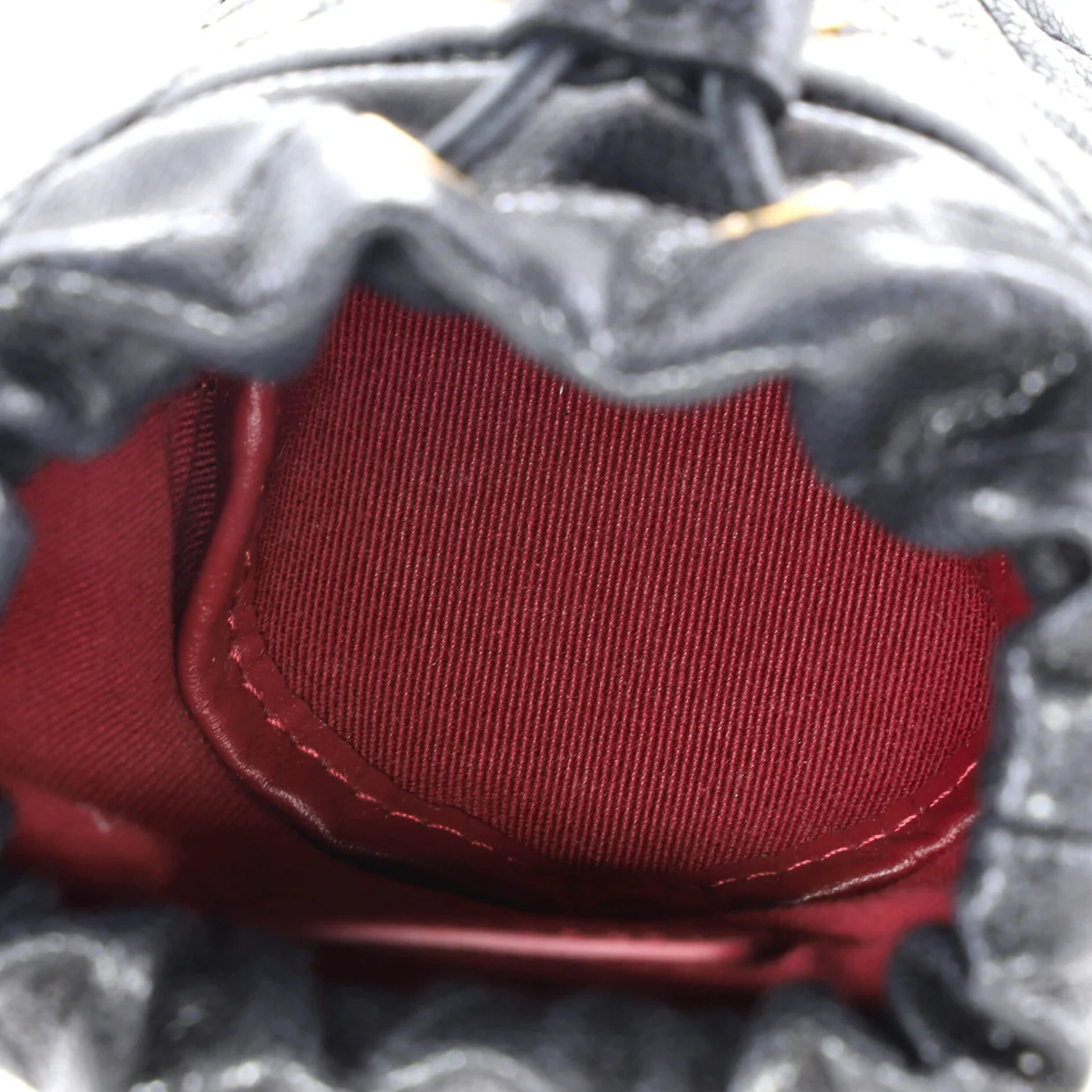 Twist Your Buttons Drawstring Bucket Bag Quilted Caviar Mini - Deep Luxury