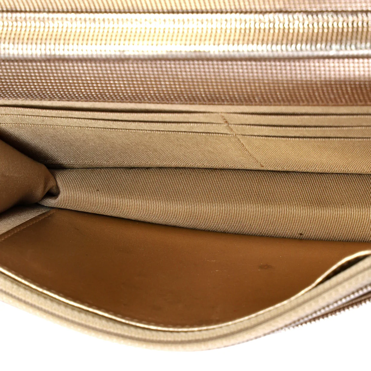 Wallet on Chain Pixel Effect Quilted Calfskin - Deep Luxury