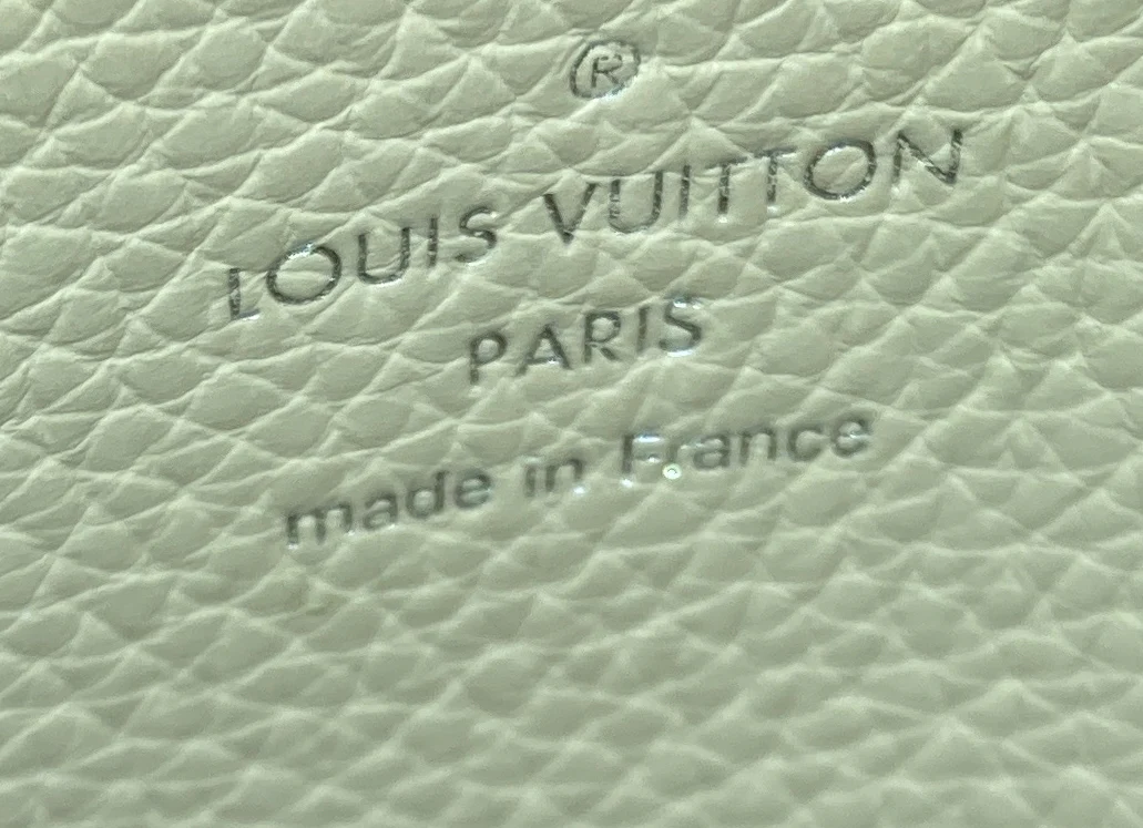 Bella Tote Mahina Leather - Deep Luxury