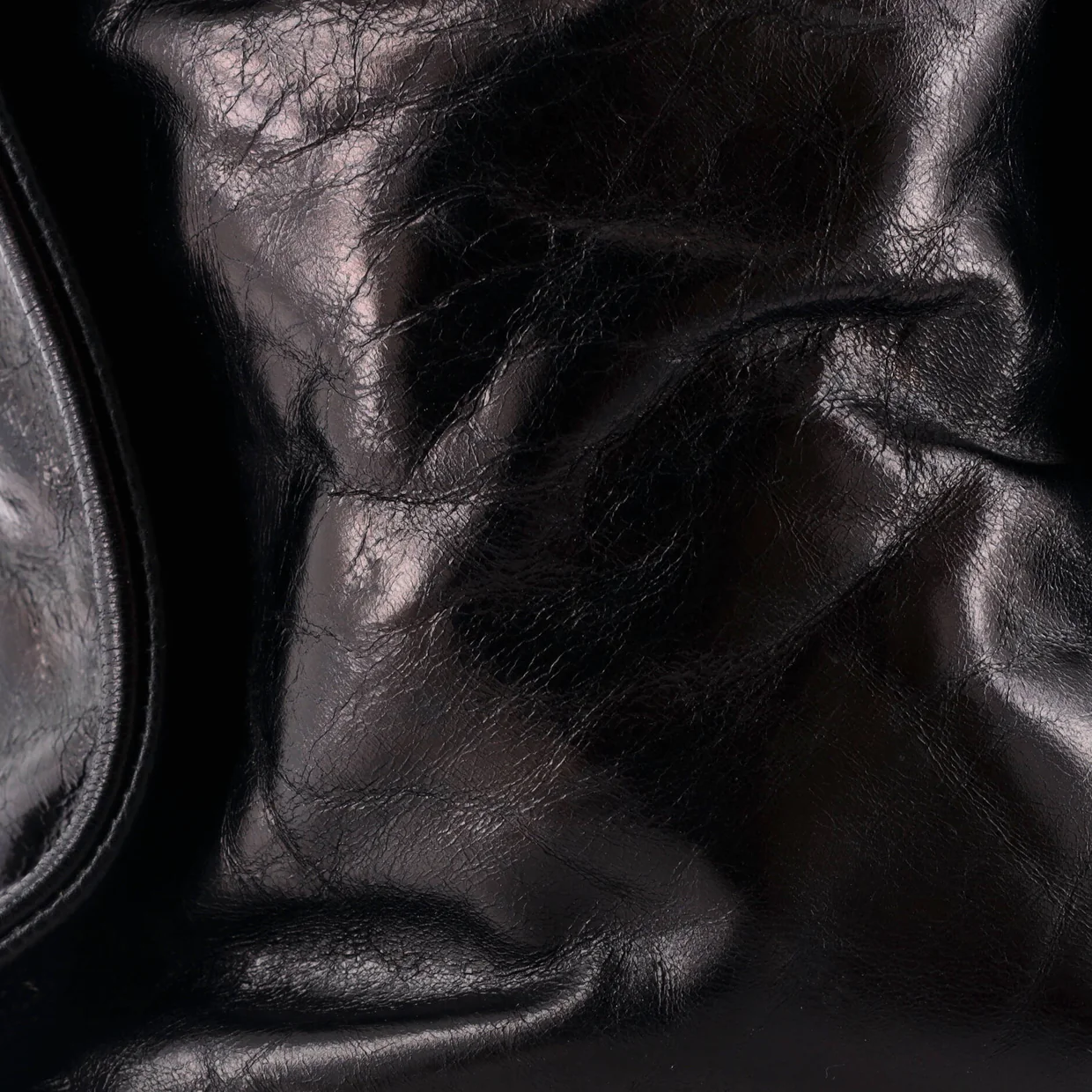 Deauville Tote Glazed Calfskin Small - Deep Luxury