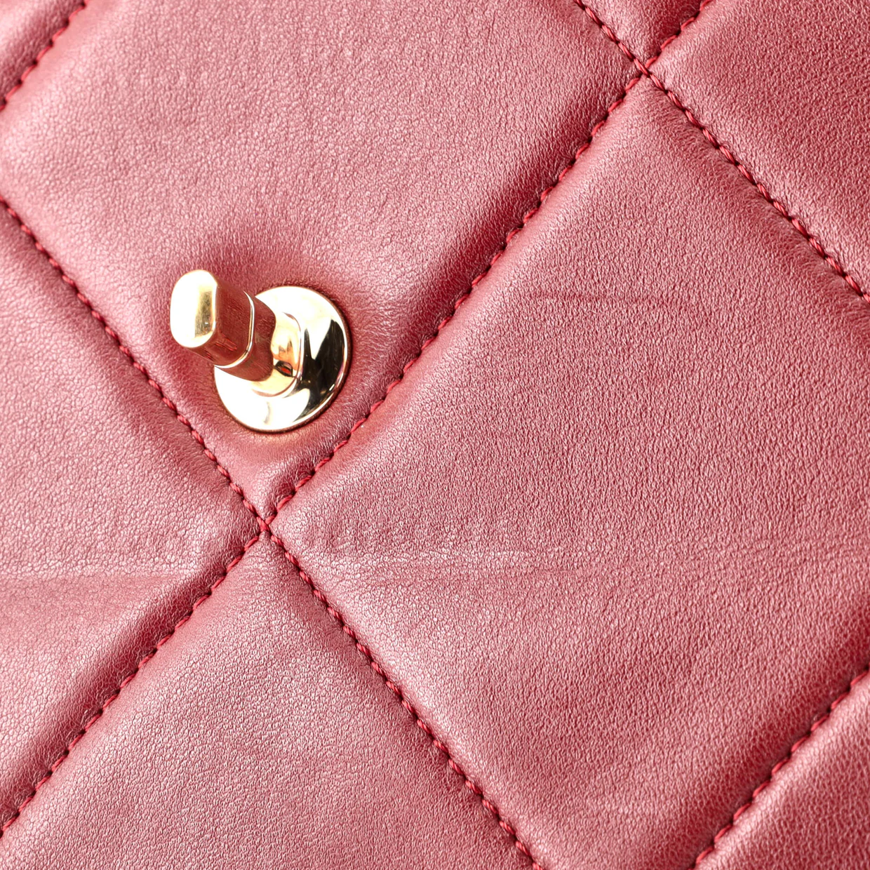 Trendy CC Flap Bag Quilted Lambskin Medium - Deep Luxury