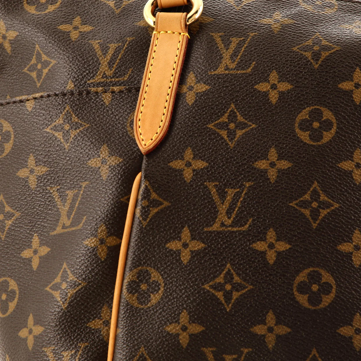 Totally Handbag Monogram Canvas PM - Deep Luxury