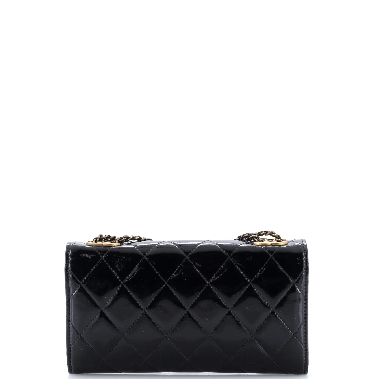 CC Eyelet Chain Clutch Quilted Patent - Deep Luxury