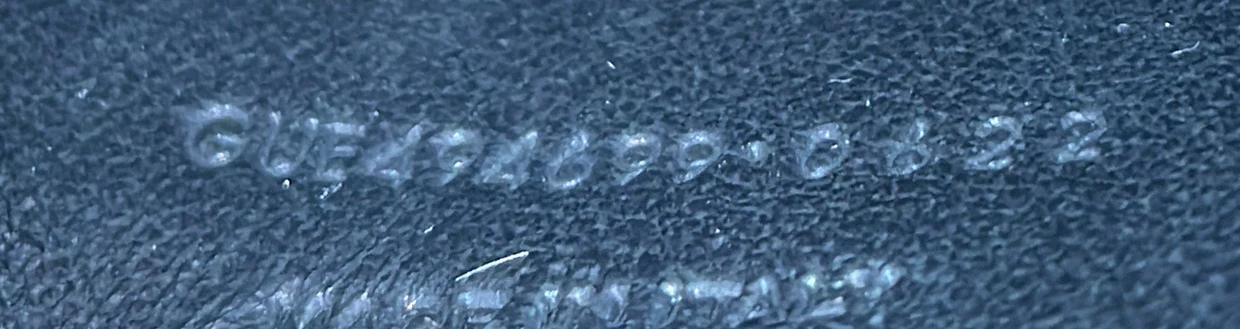 Loulou Shoulder Bag Matelasse Chevron Leather Small - Deep Luxury