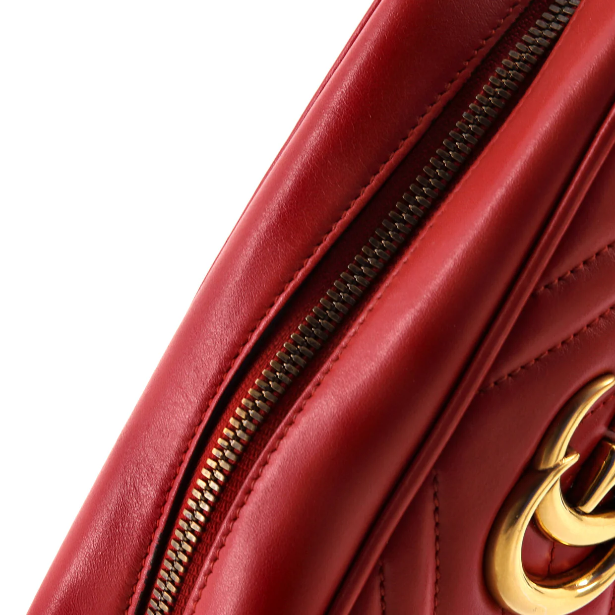 GG Marmont Shoulder Bag Matelasse Leather Small - Deep Luxury