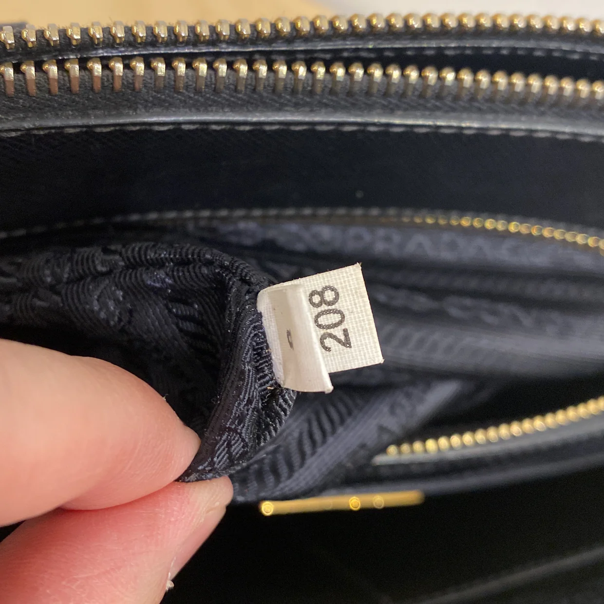 Double Zip Lux Tote Saffiano Leather Large - Deep Luxury