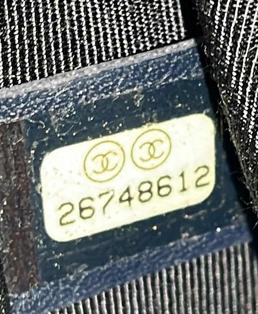 Gabrielle Hobo Quilted Aged Calfskin Small - Deep Luxury