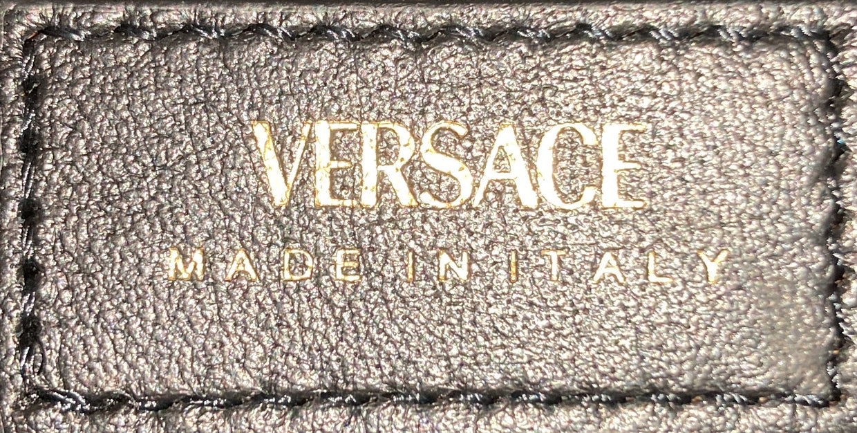 Icon Wallet on Chain Quilted Leather - Deep Luxury