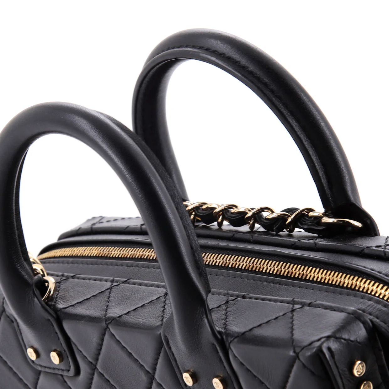 CC Top Handle Convertible Vanity Case Quilted Calfskin Medium - Deep Luxury