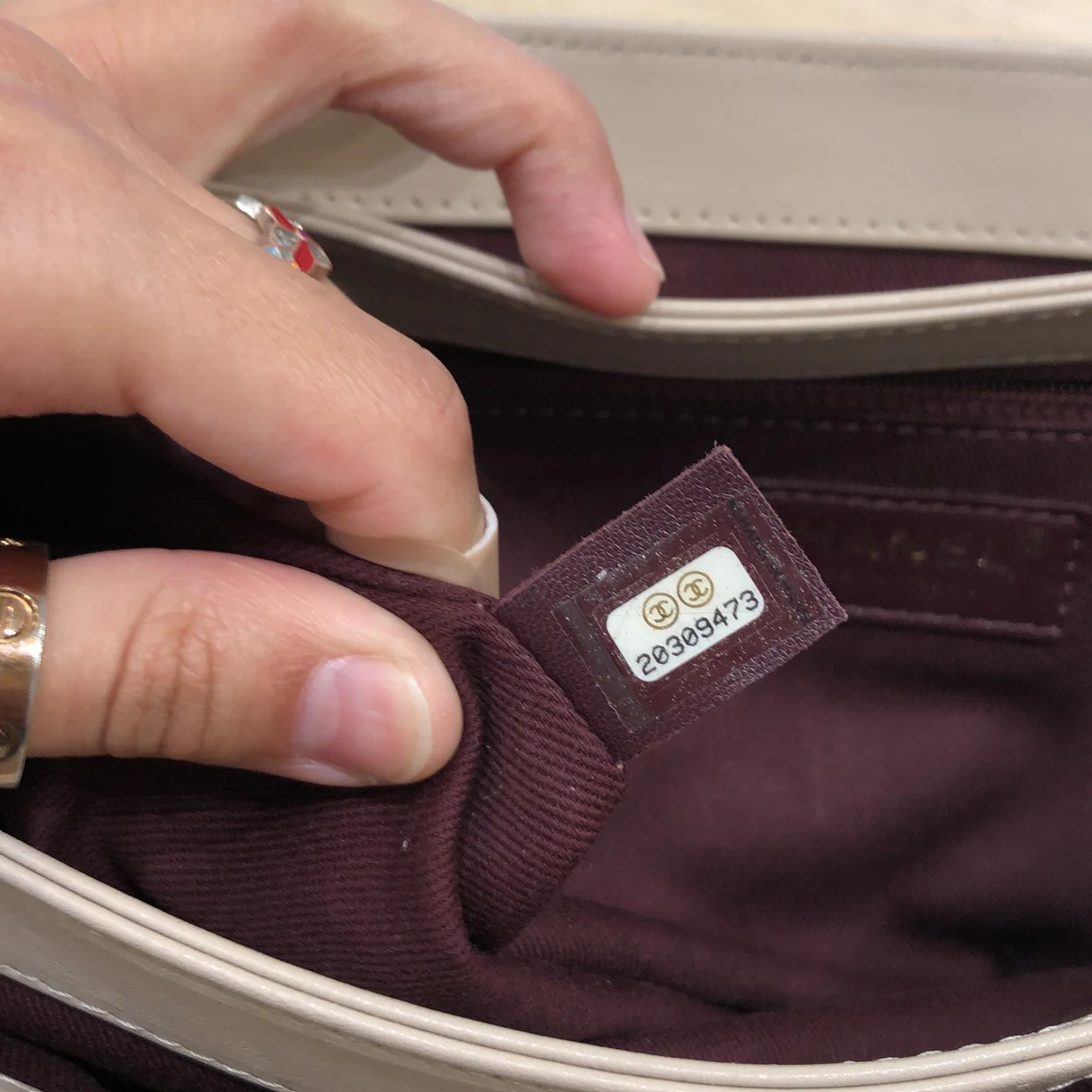 Soft Elegance Flap Bag Quilted Distressed Calfskin Jumbo - Deep Luxury